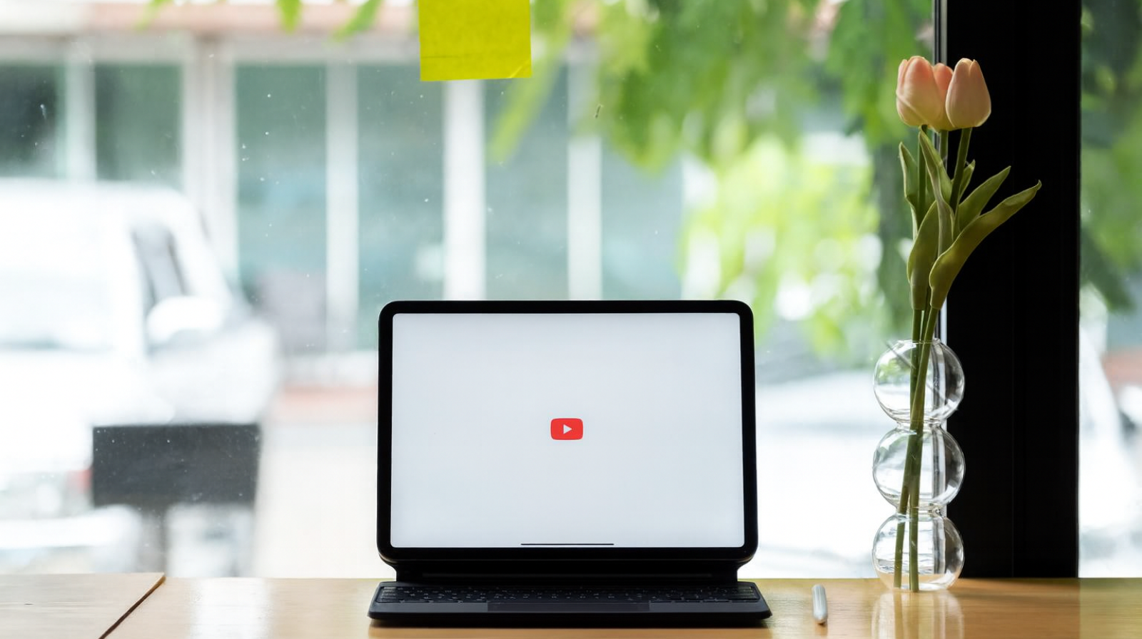 【完全ガイド】海外向けYouTube運用の成功法則｜資生堂・ヤマハから学ぶローカライズ戦略